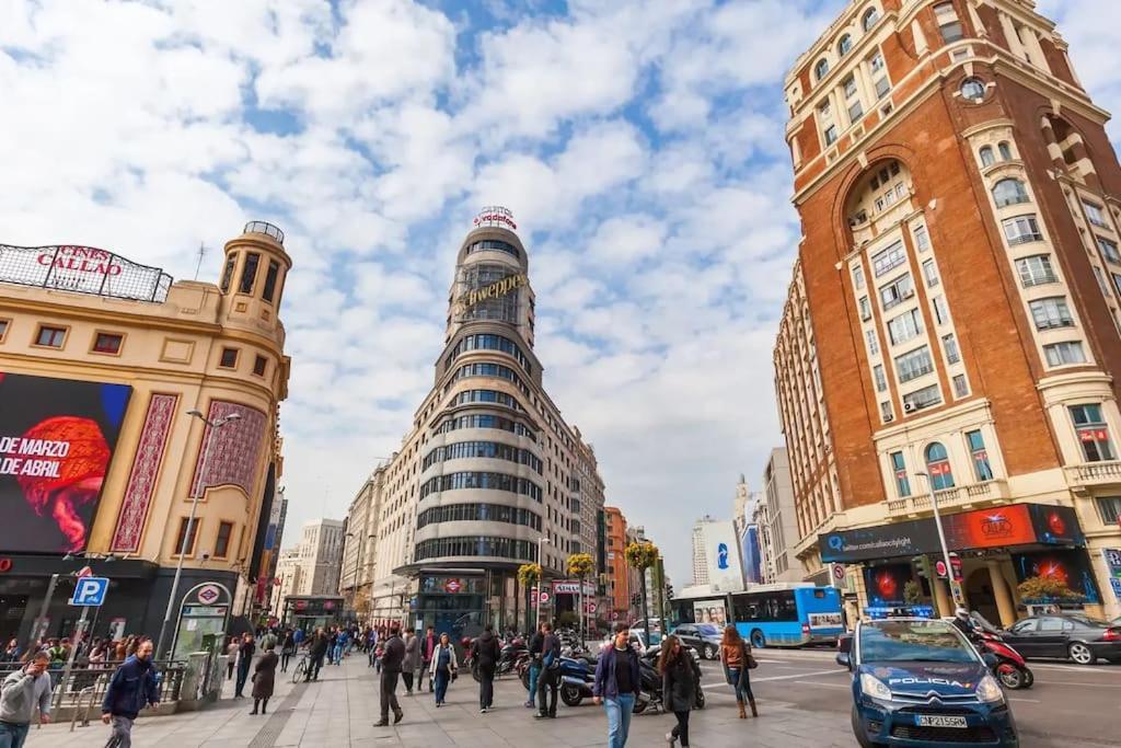 Punta Me Apartments In The Best Location Madrid Downtown Exterior photo
